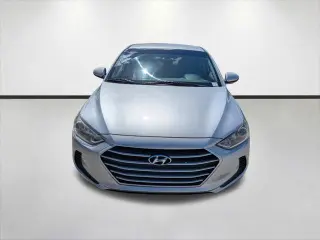 Hyundai ELANTRA 2018 SEL 4p Sedan (EE. UU.)