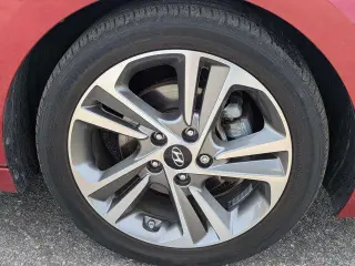 Hyundai ELANTRA 2017 Limitada 4p Sedan (EE. UU.)