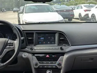 Hyundai ELANTRA 2017 Limitada 4p Sedan (EE. UU.)
