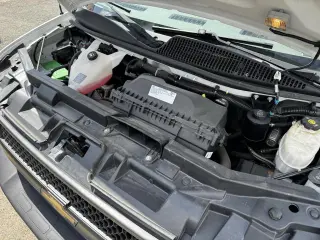 2019 Chevrolet Express Cargo Van RWD 2500 135"