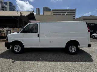 2019 Chevrolet Express Cargo Van RWD 2500 135"