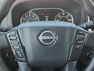 Nissan Frontier 2025 4x4 S 4p Camioneta de Tripulacion 5 ft. SB