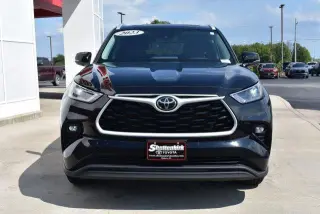 Toyota Highlander 2023 AWD XLE 4dr SUV