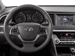 Hyundai ELANTRA 2017 Limited 4dr Sedan (EE. UU.)