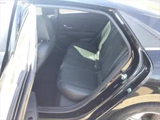 Hyundai ELANTRA 2023 Limitada 4p Sedan