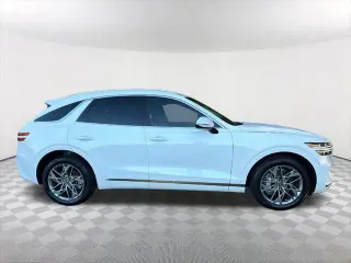 Genesis GV70 2025 AWD 2.5T Estándar 4dr SUV