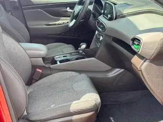 Hyundai SANTA FE 2019 SEL 2.4L 4dr Crossover