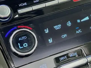 Hyundai SANTA FE Híbrido 2025 AWD Calligraphy 4puertas SUV