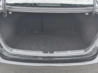Hyundai ELANTRA 2018 Edición de Valor 4p Sedán PZEV (EE. UU.)