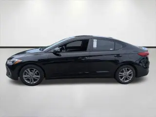 Hyundai ELANTRA 2018 Edición de Valor 4p Sedán PZEV (EE. UU.)