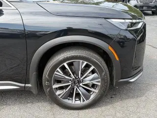 INFINITI QX60 2026 Luxe SUV 4p.
