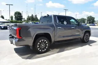 Toyota Tundra 2024 4x4 Limited 4dr CrewMax Cab Pickup SB