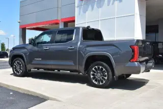 Toyota Tundra 2024 4x4 Limited 4dr CrewMax Cab Pickup SB