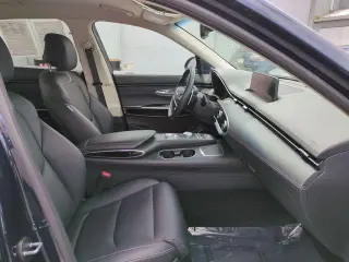 Genesis GV70 2025 AWD 2.5T Standard 4dr SUV