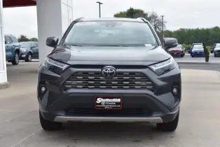 Toyota RAV4 2023 Limited 4dr SUV