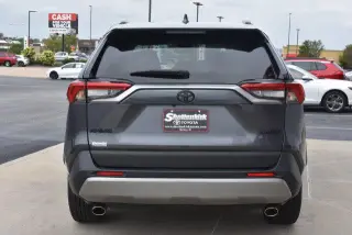 Toyota RAV4 2023 Limited 4dr SUV