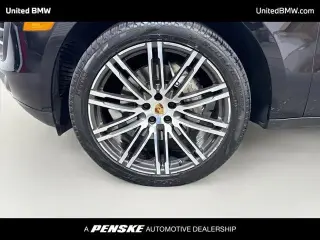 Porsche Macan 2018 AWD S 4p SUV