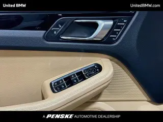 Porsche Macan 2018 AWD S 4p SUV