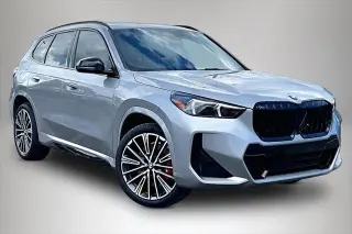 BMW X1 2025 AWD xDrive28i 4p Vehículo de Actividad Deportiva de Deporte