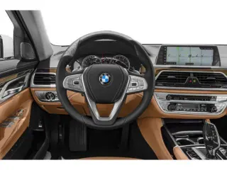 BMW Serie 7 2019 tracción en todas las ruedas 740i xDrive sedan de 4 puertas
