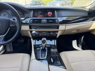 BMW Serie 5 2016 528i Sedan de 4 puertas