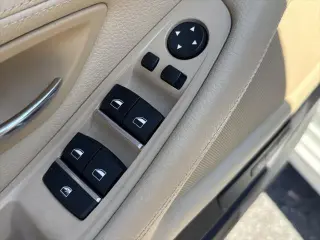 BMW Serie 5 2016 528i Sedan de 4 puertas