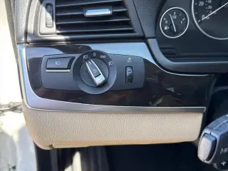 BMW Serie 5 2016 528i Sedan de 4 puertas