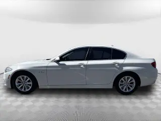 BMW Serie 5 2016 528i Sedan de 4 puertas