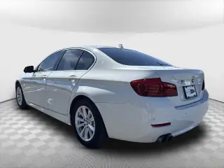 BMW Serie 5 2016 528i Sedan de 4 puertas