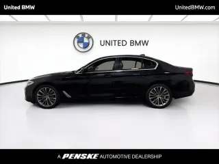 Sedán BMW 5 Series 2022 530i 4 puertas