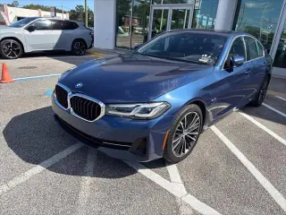 BMW Serie 5 2023 530e 4p Sedan
