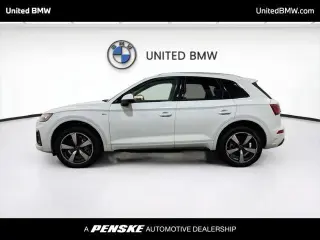 Audi Q5 2023 AWD quattro S line Premium Plus 45 TFSI SUV 4p