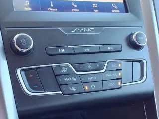 Ford Fusion 2020 SE Sedán 4p.