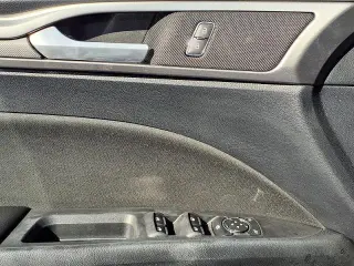 Ford Fusion 2020 SE Sedán 4p.
