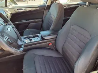 Ford Fusion 2020 SE Sedán 4p.