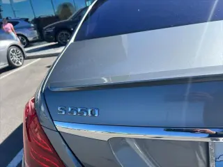 Clase S 2015 Mercedes-Benz AWD S 550 4MATIC 4p Sedán