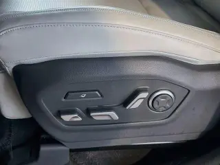 Hyundai SANTA FE 2025 TRACCIÓN EN LAS CUATRO RUEDAS Calligraphy 4p SUV