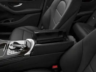 Mercedes-Benz GLC 2018 AWD GLC 300 4MATIC 4p SUV