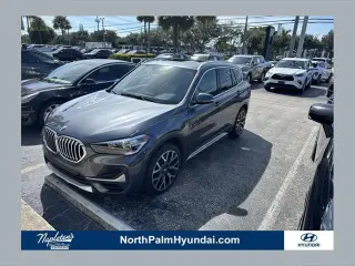 BMW X1 2020 sDrive28i 4p Vehículo de Actividad Deportiva