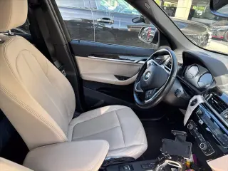 BMW X1 2020 sDrive28i 4p Vehículo de Actividad Deportiva
