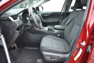 Toyota RAV4 2024 AWD XLE 4dr SUV