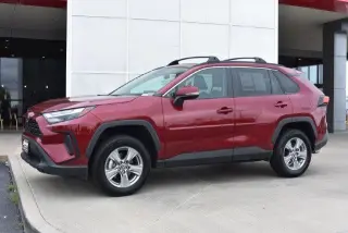 Toyota RAV4 2024 AWD XLE 4dr SUV