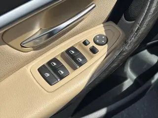 BMW Serie 3 2018 330i Sedán 4p.