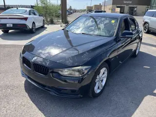 BMW Serie 3 2018 330i Sedán 4p.