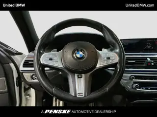 Serie 7 BMW 2020 740i 4p Sedán