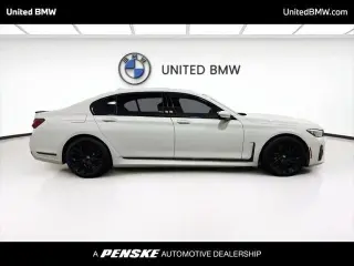 Serie 7 BMW 2020 740i 4p Sedán