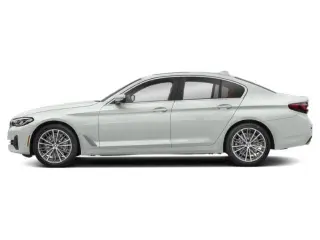 BMW Serie 5 2023 tracción en todas las ruedas 530i xDrive sedán 4p.
