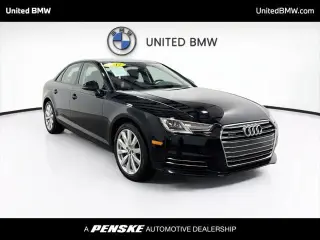 Audi A4 2017 AWD 2.0T quattro Premium 4p Sedan 7A