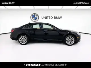 Audi A4 2017 AWD 2.0T quattro Premium 4p Sedan 7A