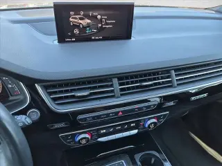 Audi Q7 2018 tracción total 3.0T quattro Premium Plus SUV de 4 puertas